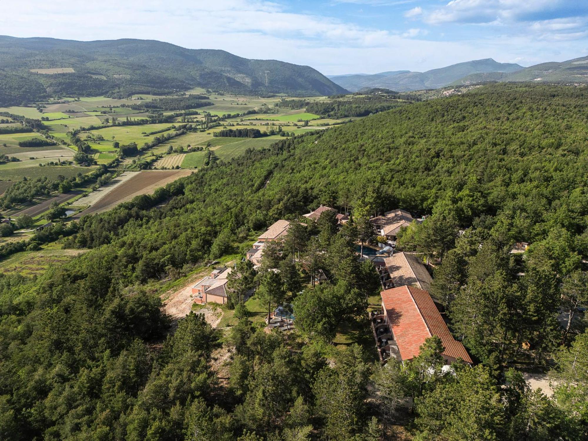Hotel Domaine Du Val De Sault Esterno foto